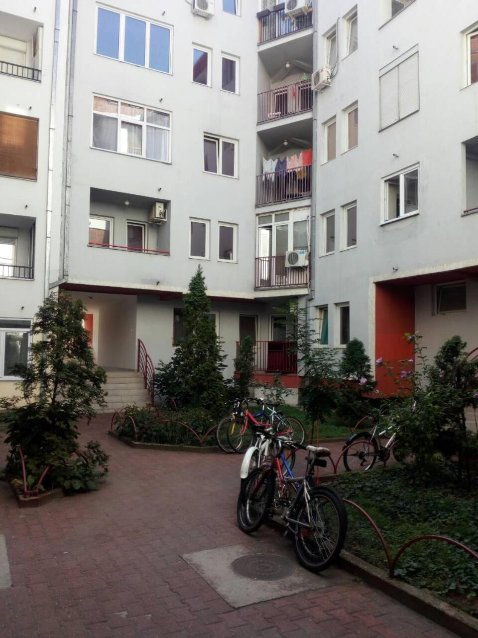 Sweet Home Center Apartment Novi Sad Buitenkant foto