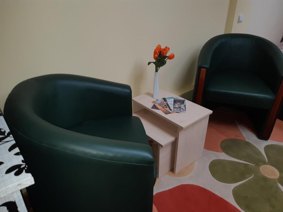 Sweet Home Center Apartment Novi Sad Buitenkant foto