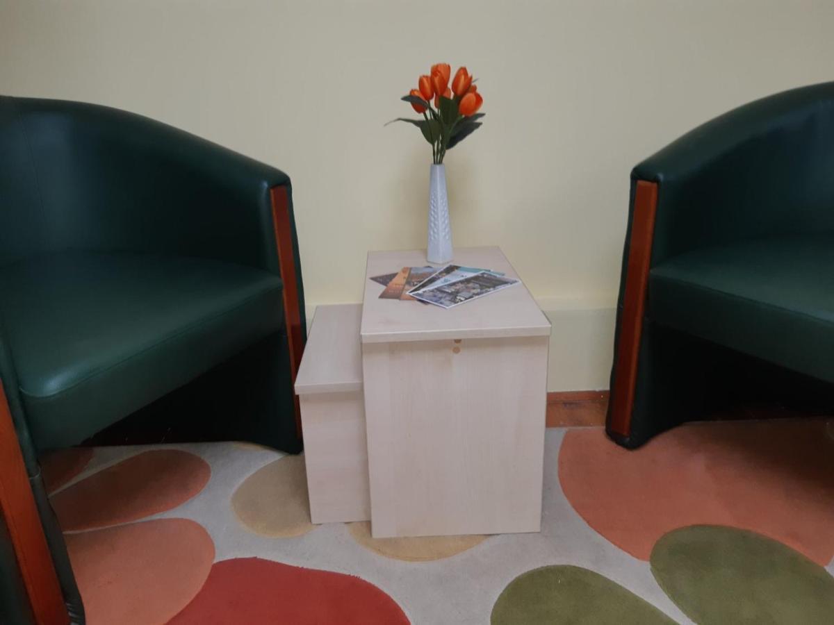 Sweet Home Center Apartment Novi Sad Buitenkant foto
